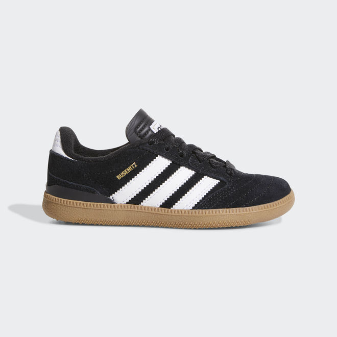 adidas waiting room time
