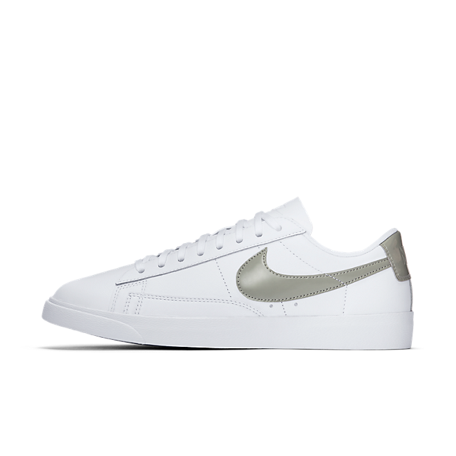 nike blazer low le w